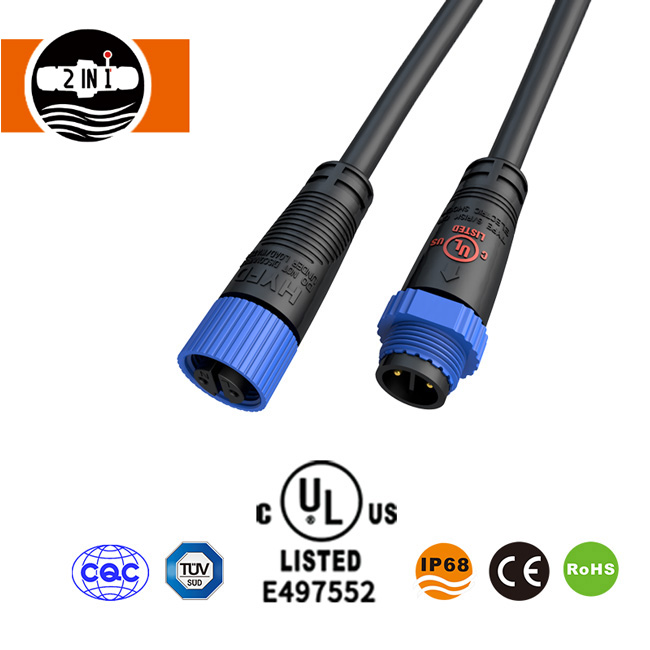 Cá n-úsáidtear UL M15 Connector?